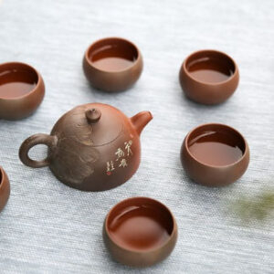 He Wei Gui Ningxia Pottery Tea Set: Teapot with 6 Cups (Customizable)