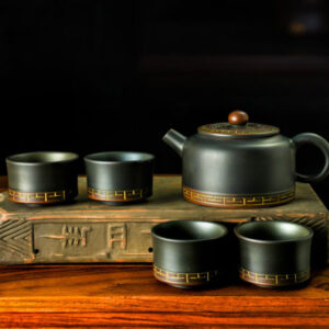 Long Xing Tian Xia Ningxia Pottery Tea Set: Teapot with 6 Cups (Customizable)