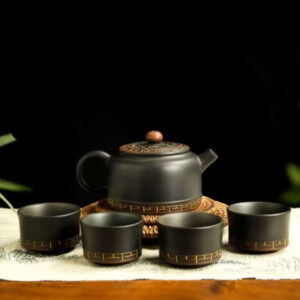 Long Xing Tian Xia Ningxia Pottery Tea Set: Teapot with 2 Cups (Customizable)