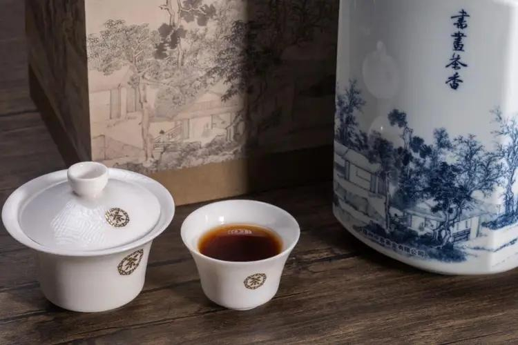 Light & Refreshing Liubao Daily Drink